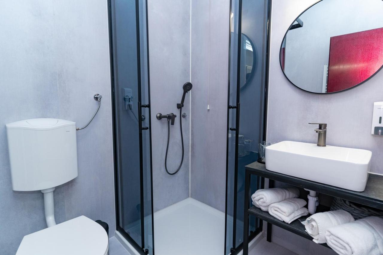 Artearia Hotel Bjelovar Extérieur photo