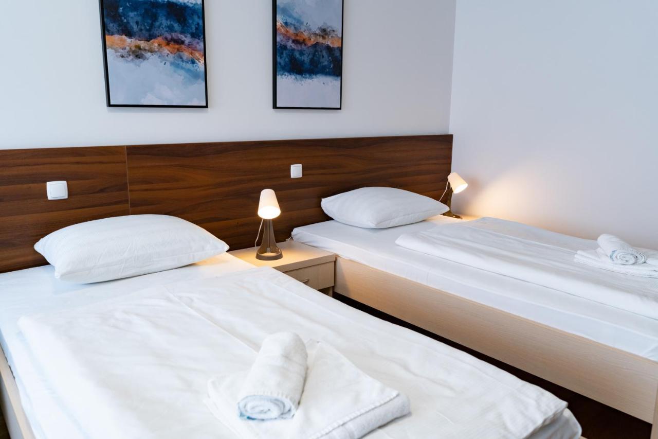 Artearia Hotel Bjelovar Extérieur photo