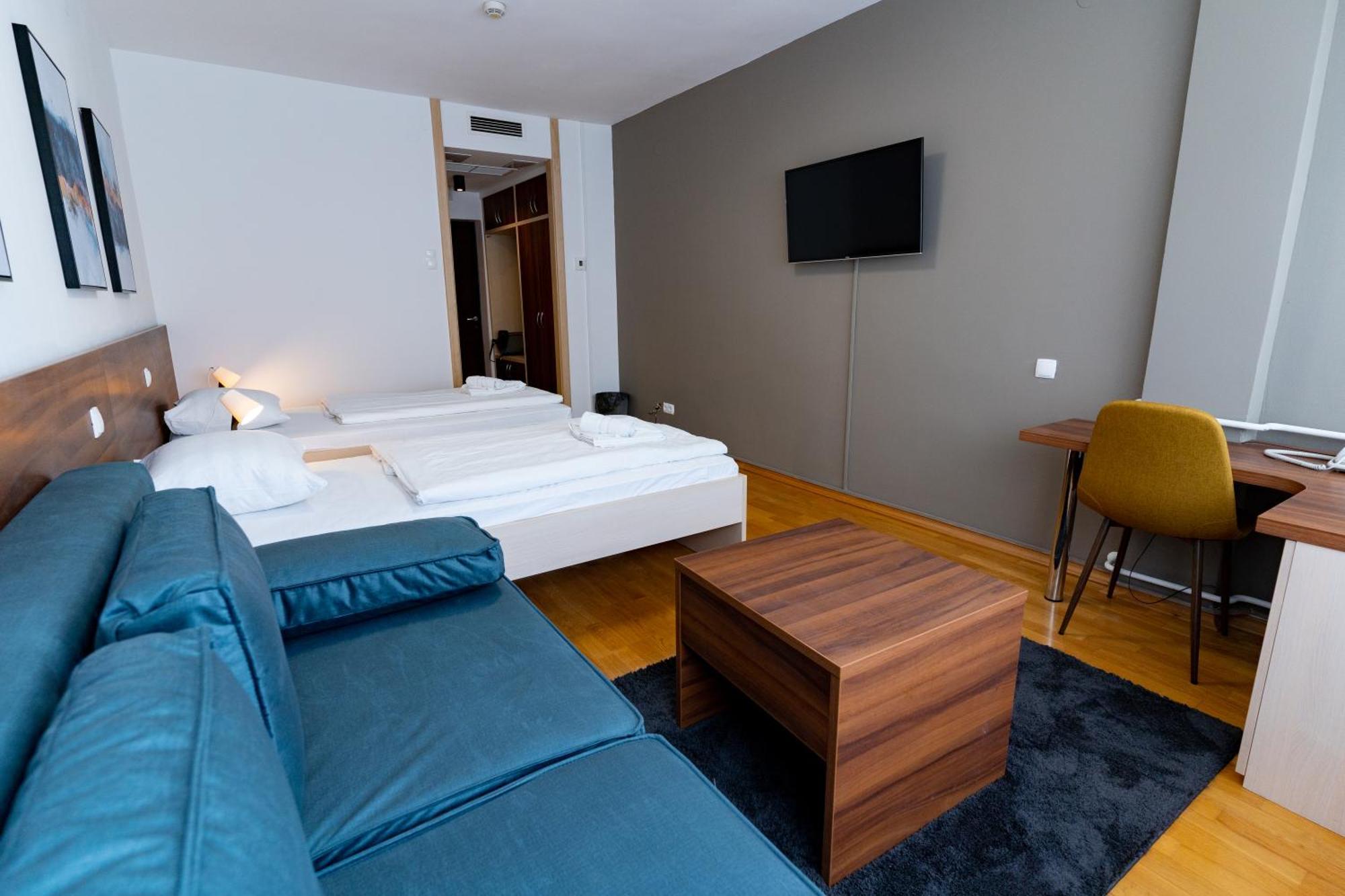 Artearia Hotel Bjelovar Extérieur photo