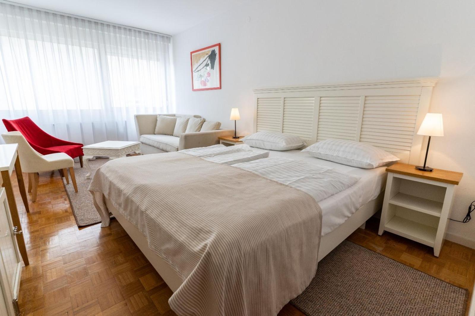 Artearia Hotel Bjelovar Extérieur photo