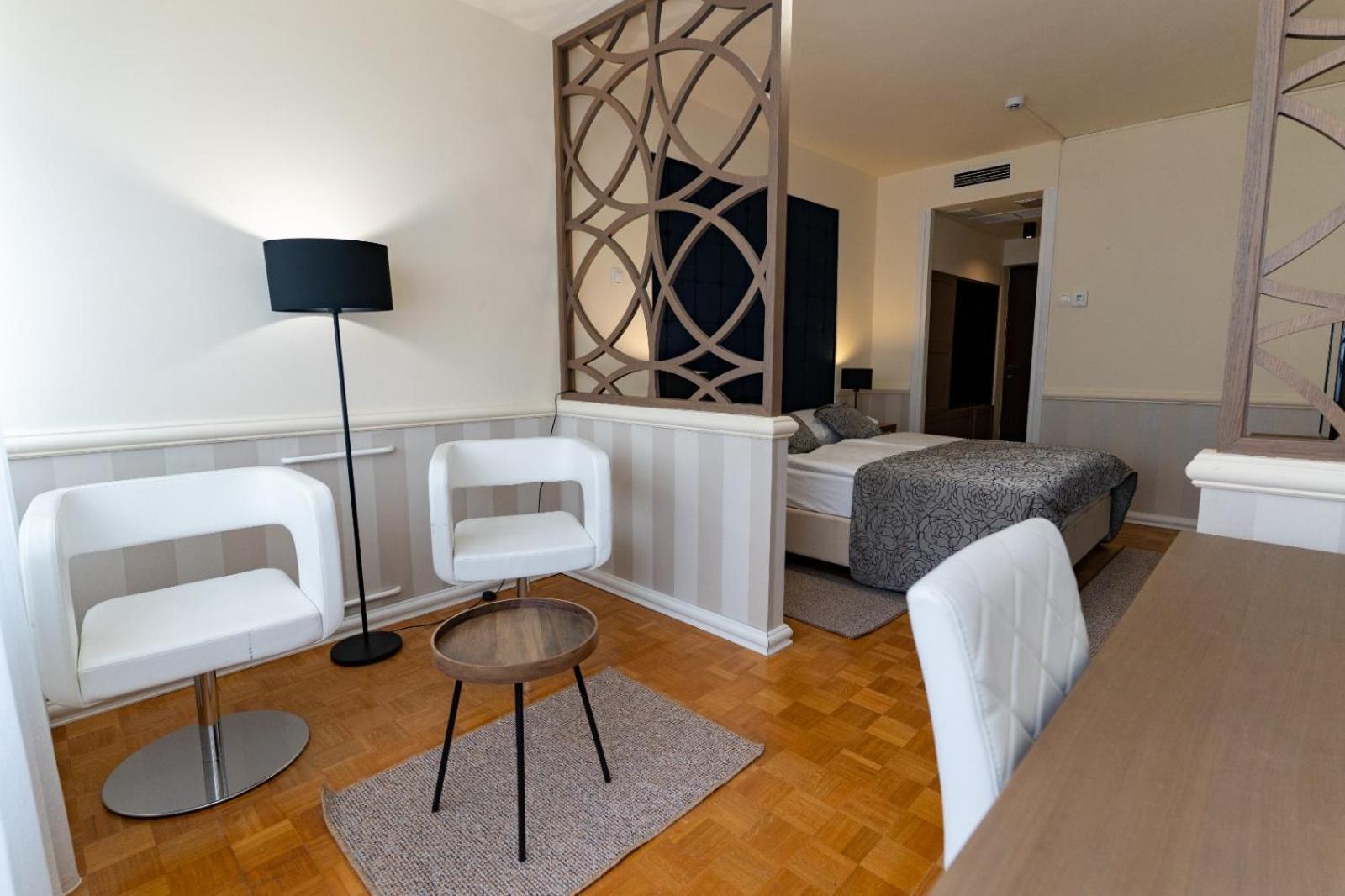Artearia Hotel Bjelovar Extérieur photo