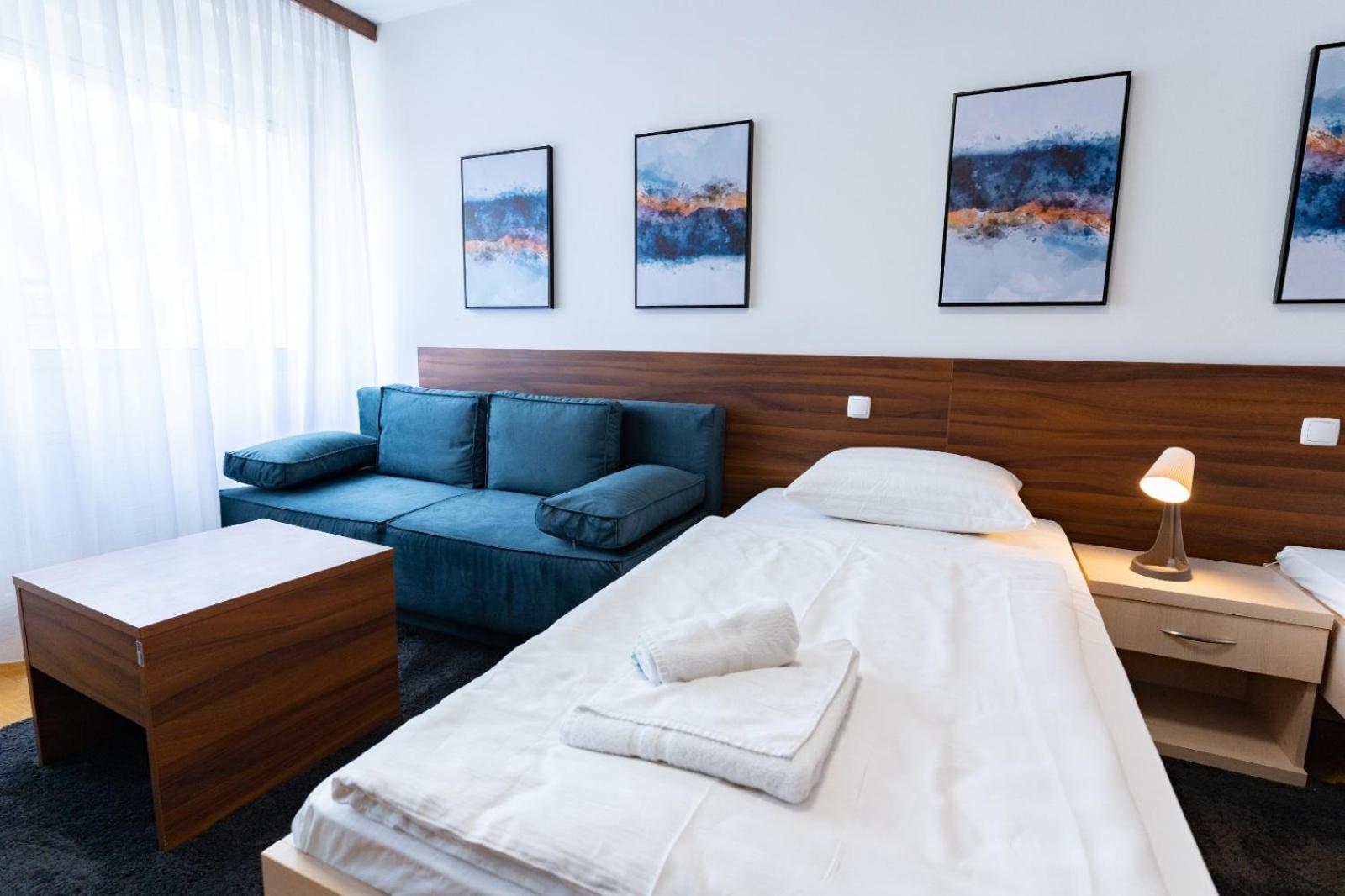 Artearia Hotel Bjelovar Extérieur photo