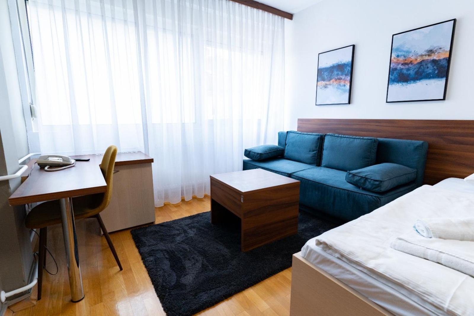 Artearia Hotel Bjelovar Extérieur photo